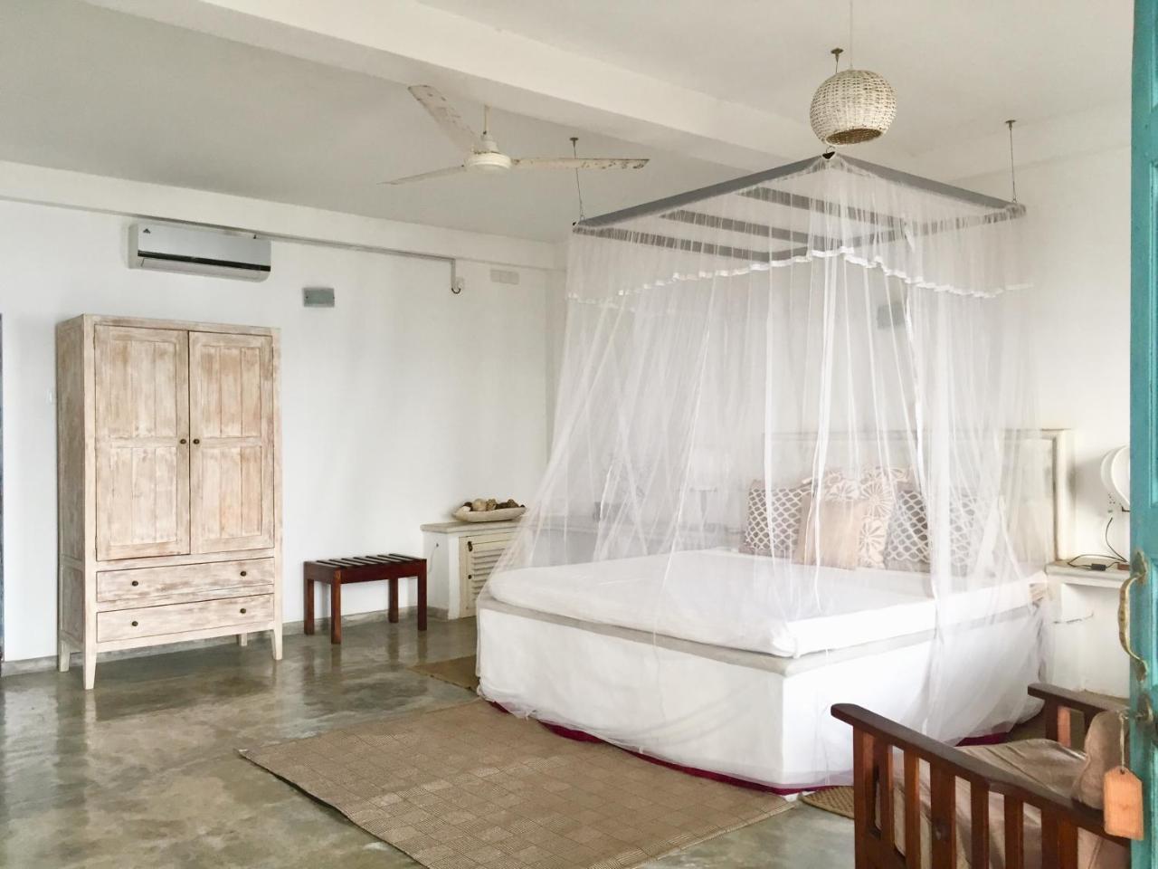 Coco Mari Villa Hikkaduwa Exterior foto